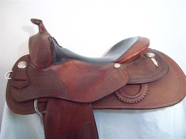 Used Saddle:- Image Number:0